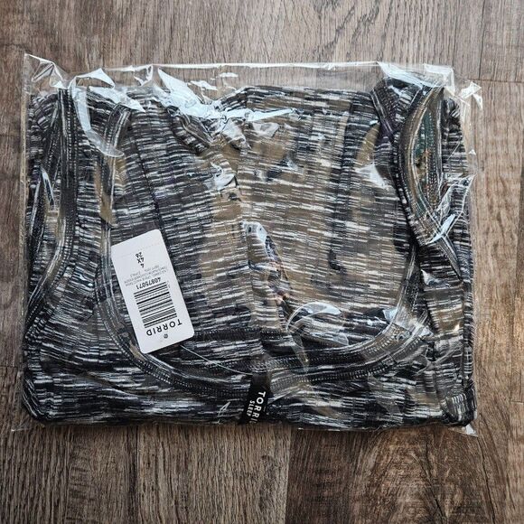 Torrid Hacci Scoop Neck Lounge Tank - Picture 2 of 2